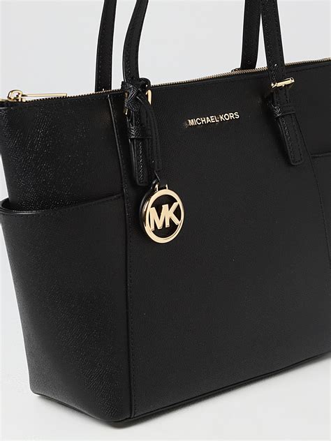 armani prada michael kors|michael kors tragetasche.